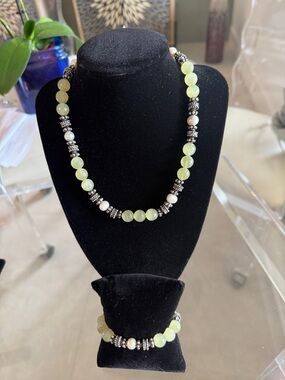 Handcrafted Lemon Jade and Pearl Necklace & Bracelet Set